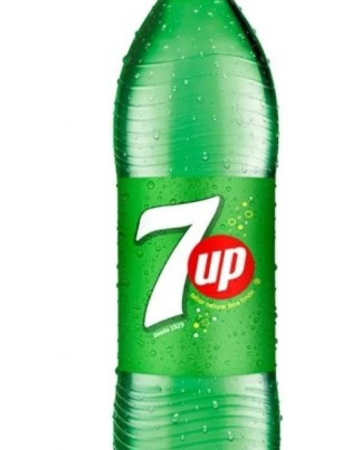 CCU 7 UP 500 ML DISPLAY 12 UN.